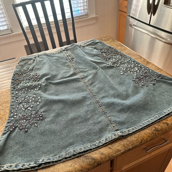 Azita Jeans jacket & Skirt set - Picture 2 of 3